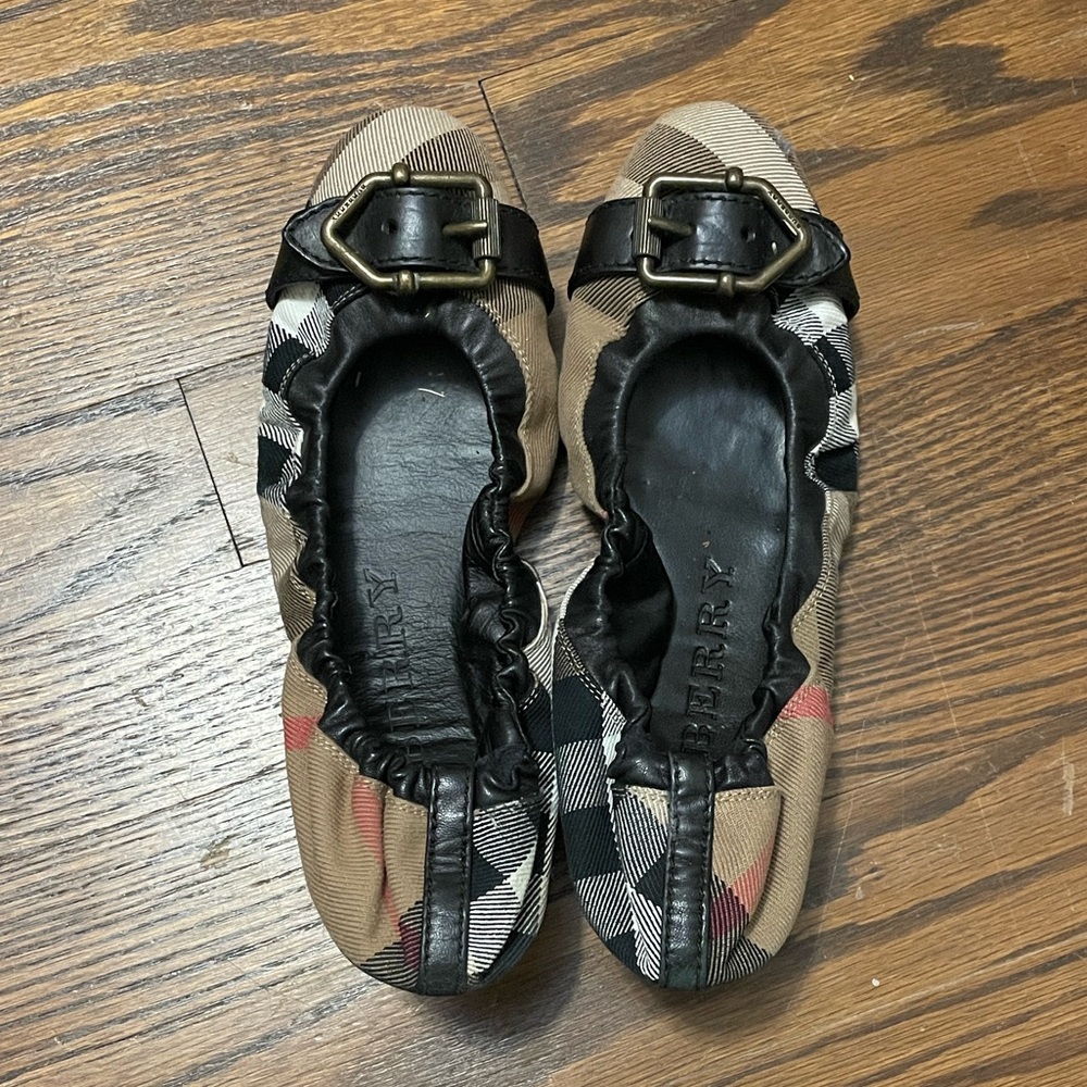 Burberry Checkered Flats